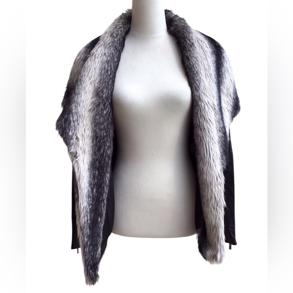 Stella & Jaime Chamonix Genuine Leather & Faux Fur Jacket Size Small - Picture 11 of 14